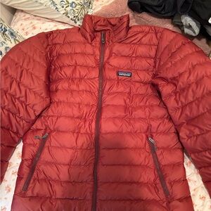 Patagonia Men’s Brick Red Puffer Coat
